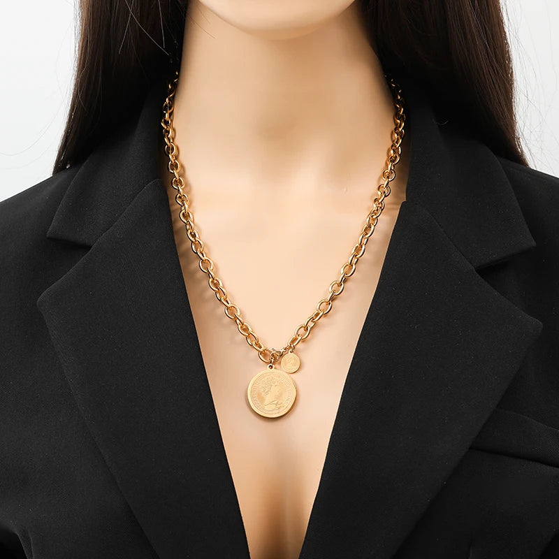 Collier "Reine d'Élégance" – Acier Inoxydable