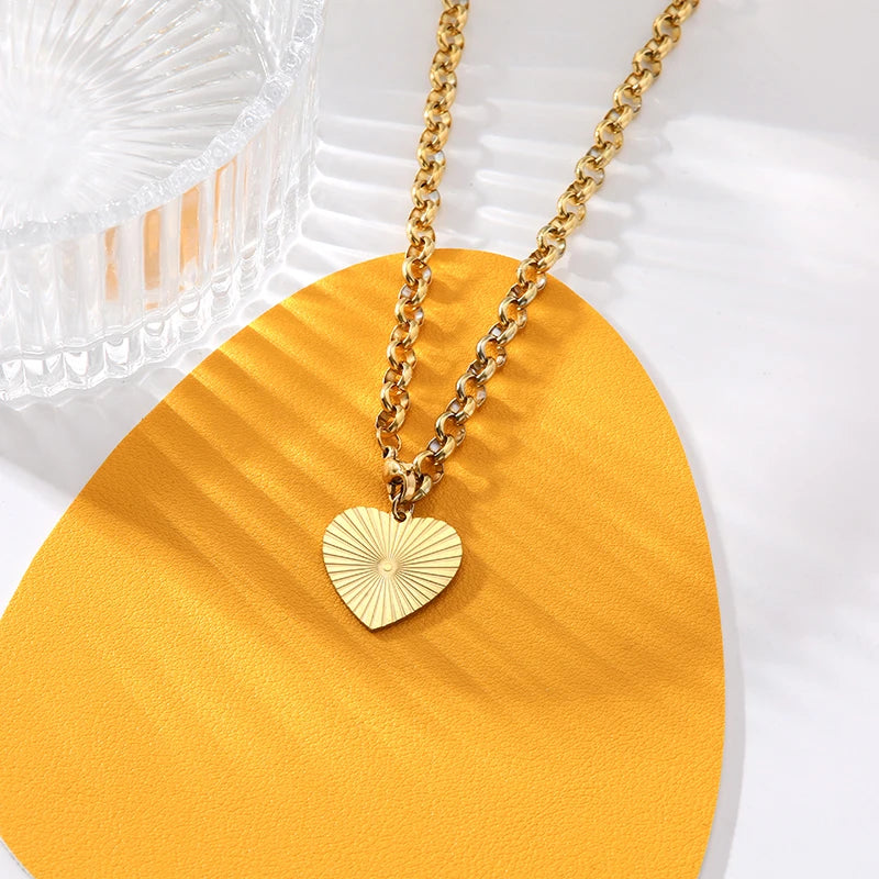 Collier "Coeur Radieux" – Acier Inoxydable